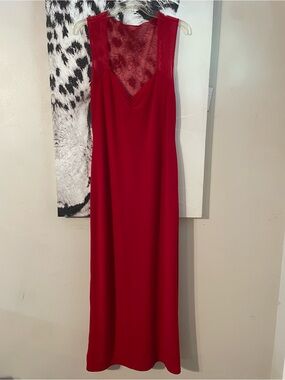 Vintage Y2K Ynes Red Sleeveless VNeck Lace open Back Maxi gown Dress column L